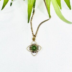 Vintage Artistry Nephrite Jade Flower 12k Gold Filled Necklace